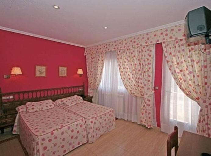 Bedroom 3, Hotel Pipo, Pontevedra