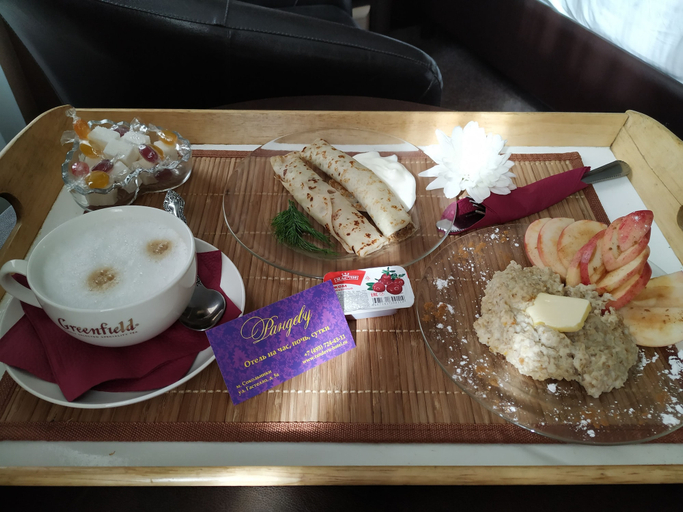 Food & Drinks, Randevu Sokolniki, Eastern