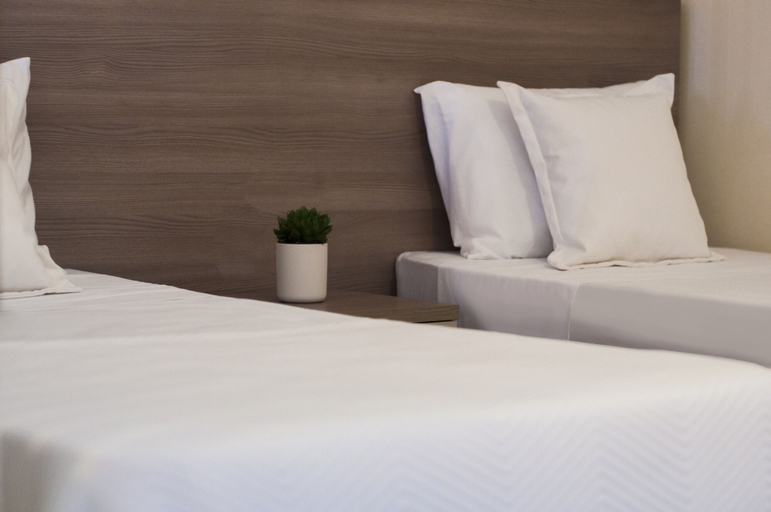 Bedroom 3, Blubay Apartments by ST Hotels
