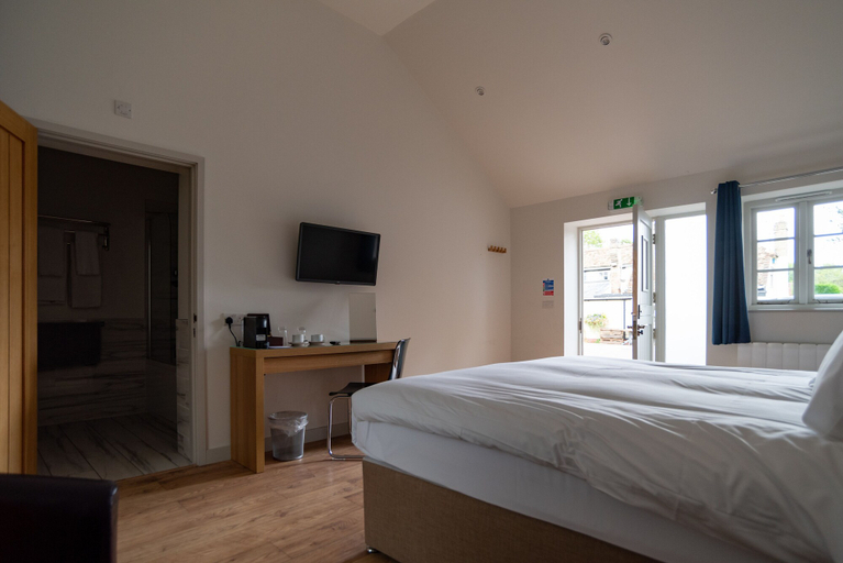 Bedroom 2, MJP @ The Shepherds, Cambridgeshire