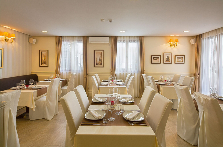 Food & Drinks 5, Aparthotel Villa Aria