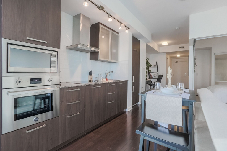 Others 4, Noel Suites - York and Bremner, Toronto