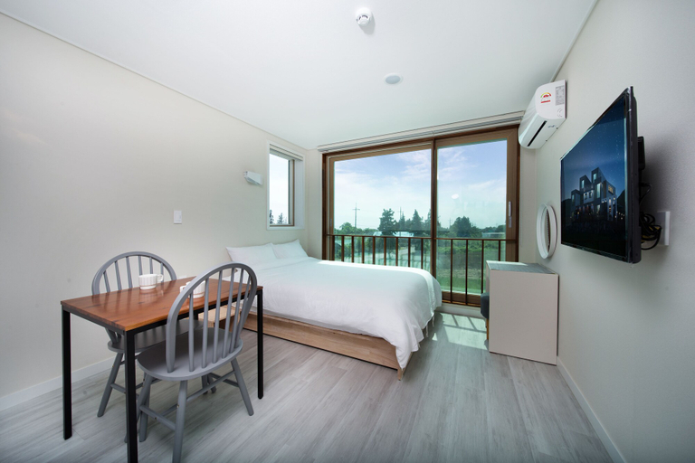 Bedroom 3, Poeta Pension, Seogwipo