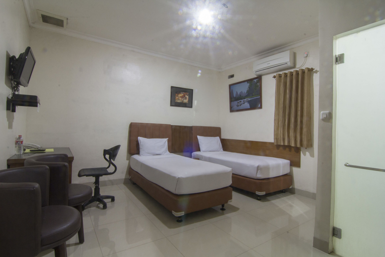 Bedroom 3, House of Arsonia Flamboyant, Central Jakarta