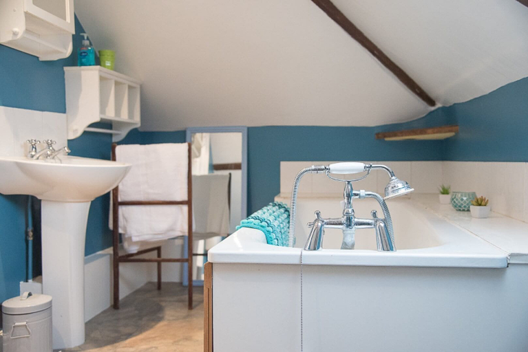 Bathroom 4, The Coach House, Reydon, Suffolk