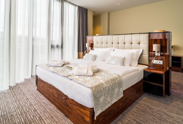 Bedroom 2, Admiral Hotel, Zagreb