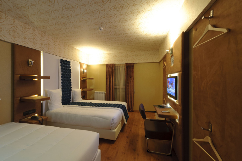 Bedroom 22