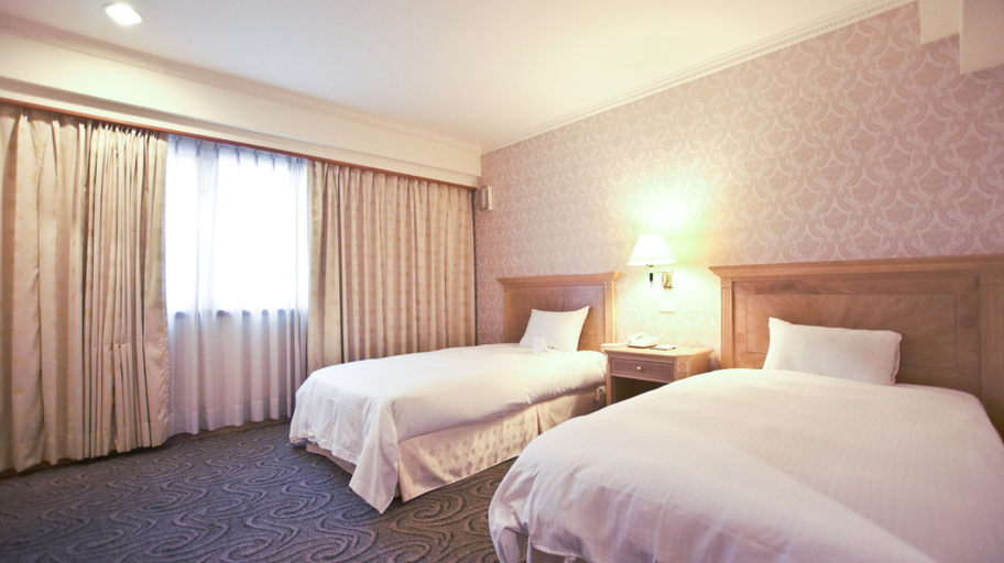 Bedroom 3, Tainan Cambridge Hotel, Tainan