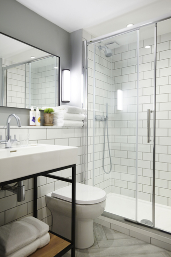 Bathroom 5, Room Mate Lime Tree, London