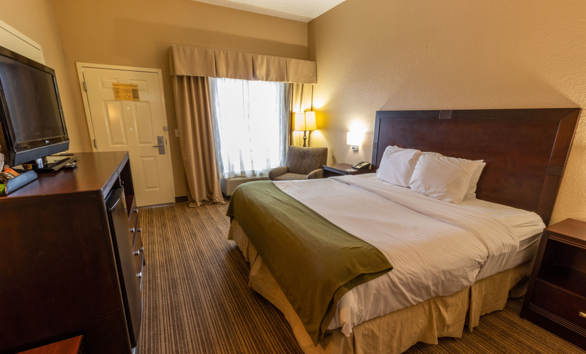 Bedroom 3, Baymont by Wyndham Crestview, Okaloosa