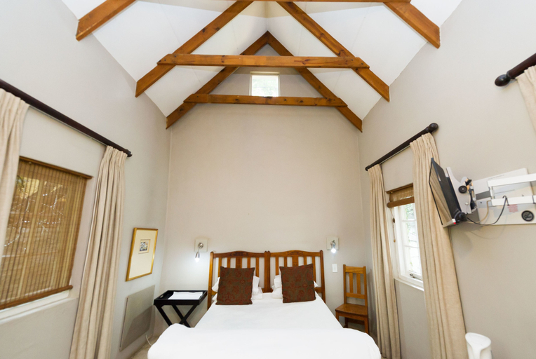 Bedroom 4, Osborne House - Guest House, City of Tshwane