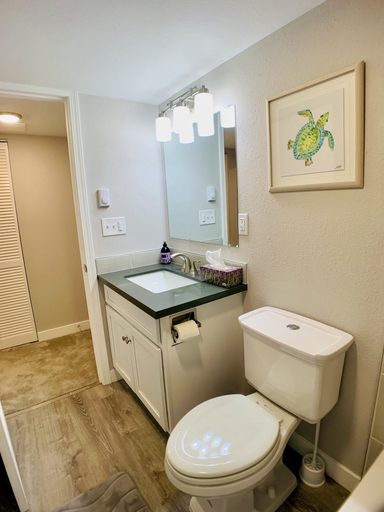Bathroom 5, GreenLake Boat House, Seattle