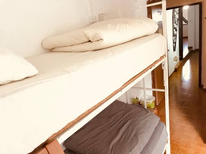 Bedroom 3, Al Yakhour Hostel