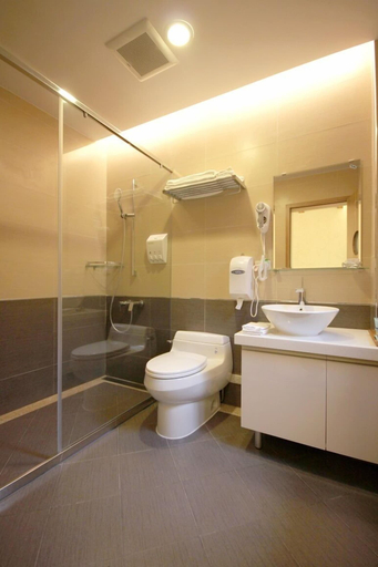 Bathroom 3, TORO Ocean Front B&B, Taitung