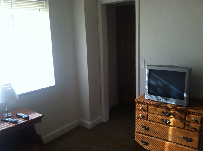 Others 4, Airport Lodge, Waukesha