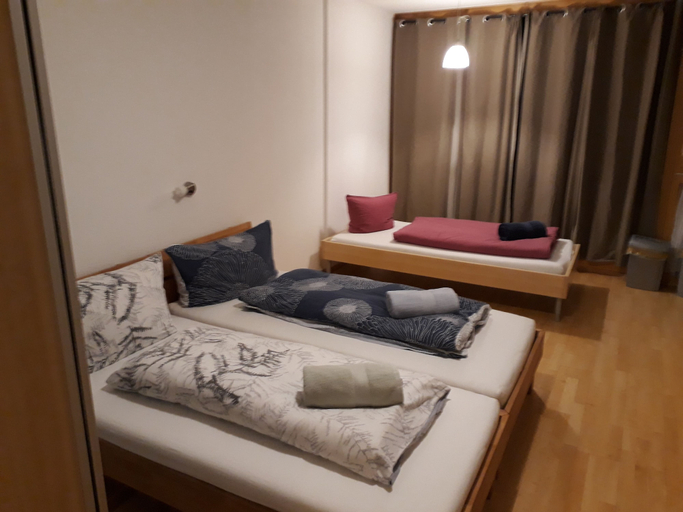 Bedroom 2, Apartments TAPS, Landeck