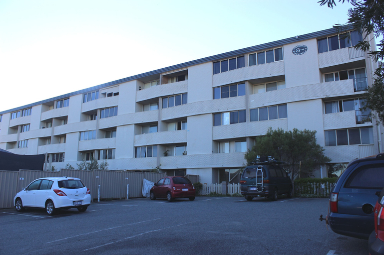 Exterior & Views 2, Celina's Ocean View Studio - Adults Only, Fremantle