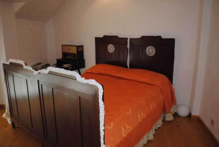 Bedroom 2, Novecento B&B, Taranto