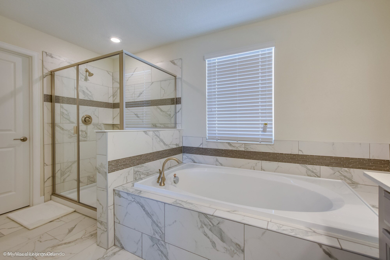 Bathroom 3, 1512maid Ultimate 5 Bedroom 5 Bathroom, Polk