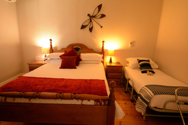 Bedroom 2, Emaroo Cottages Broken Hill, Broken Hill
