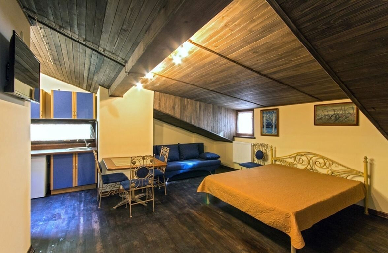 Bedroom 2, Apart-Hotel Kraft, L'vivs'ka