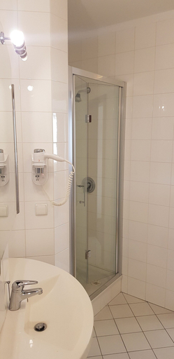 Bathroom 5, Hotel Amaryllis, Poznań