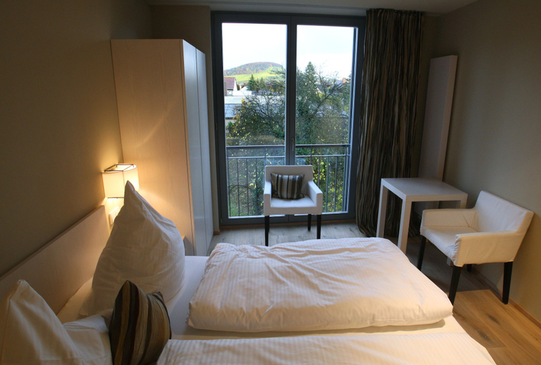 Bedroom 3, Weingut Gästehaus Weigand, Kitzingen