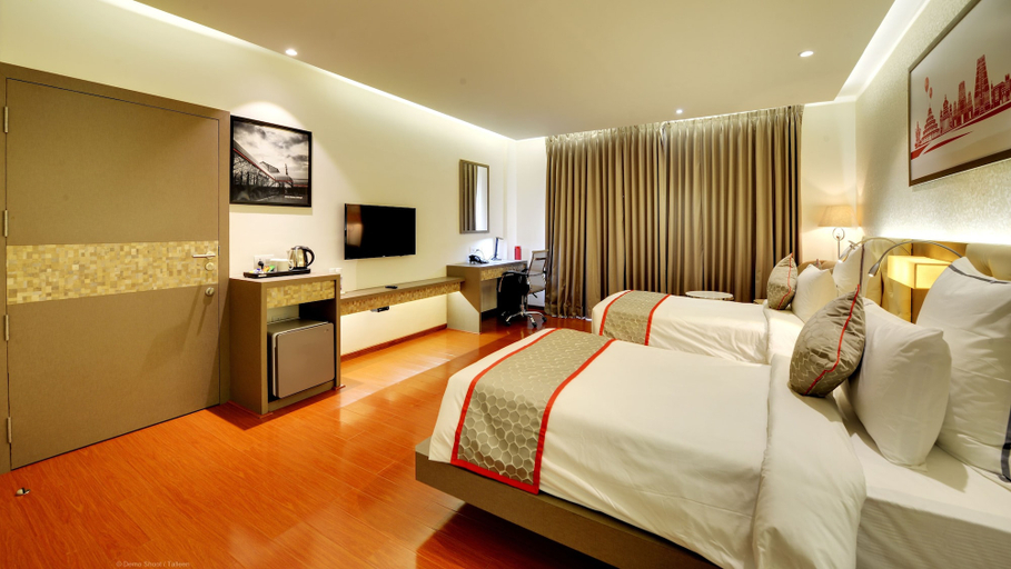 Bedroom 4, Ramada by Wyndham Bengaluru Yelahanka, Bangalore