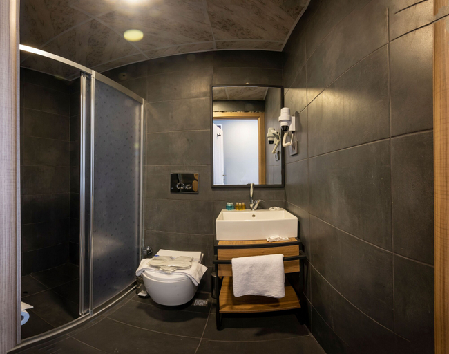 Bathroom 5, Corlu Dem Hotel, Çorlu