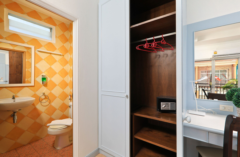 Bathroom, Gorgeous Boutique Room, Pulau Phuket