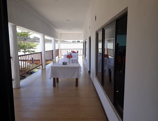 Others 4, Namakau Lodge, Choma