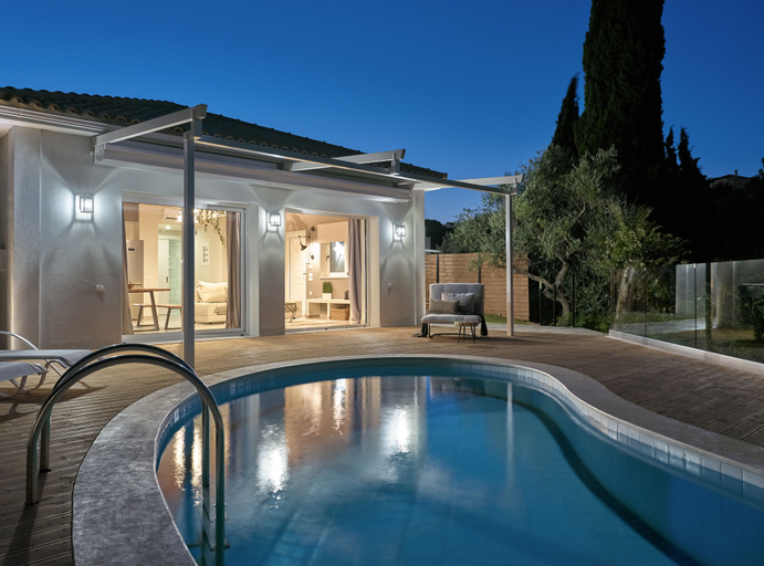 Sport & Beauty 5, Chris & Jo Villas, Ionian Islands