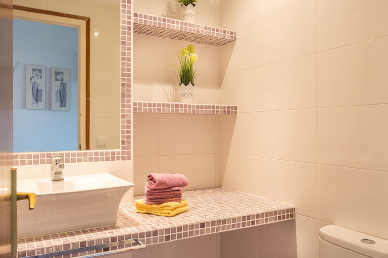 Bathroom 3, Apartment Costa Verde, Girona