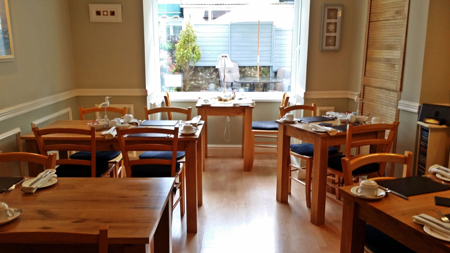 Food & Drinks 5, The Baytree, Torbay