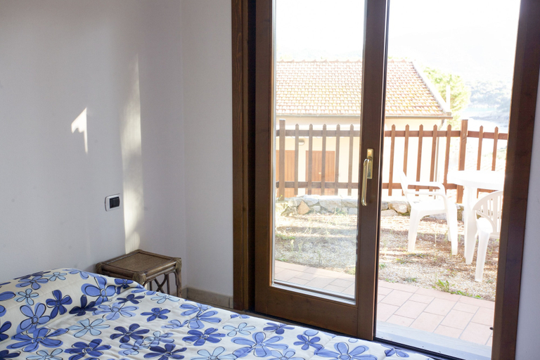 Bedroom 3, Appartamento La Terrazza, Livorno