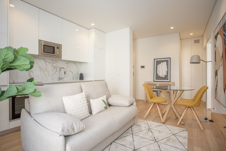 Others 5, Liiiving - City Design Apartment G, Porto