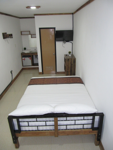 Bedroom 3, The Dennison Hotel, Mabalacat