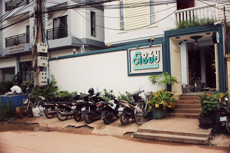 Exterior & Views 2, Cozycloud Backpackers Hostel, Siem Reap