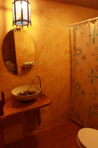 Bathroom 5, Longtail Beach Resort, Ko Phangan