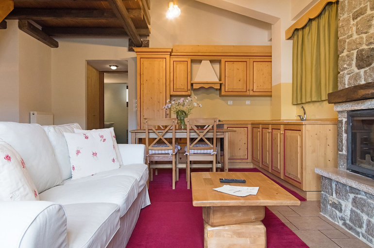 Bedroom 3, Alpine Aria, West Greece