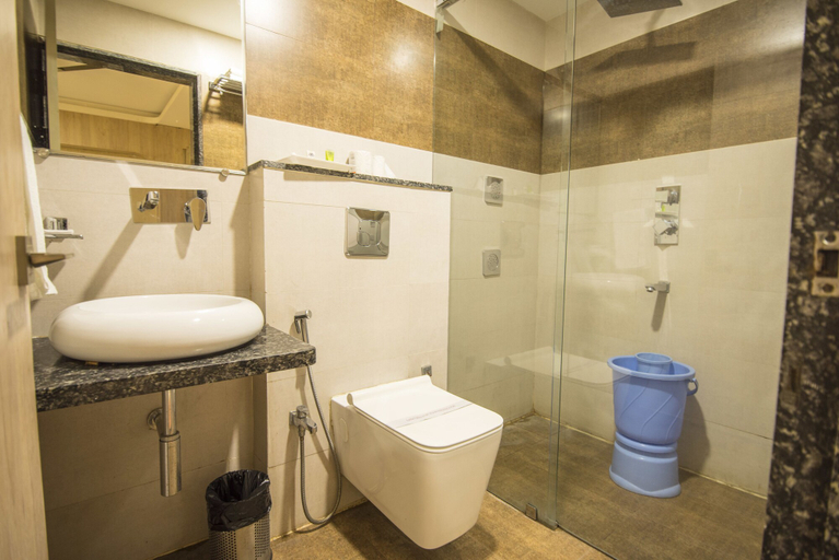 Bathroom 4, Hotel Signetic Blue, Bhopal