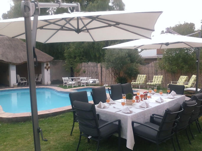 Food & Drinks 5, Victoria Oaks Guesthouse, Pixley ka Seme