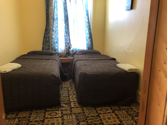 Bedroom 3, Empire Backpackers, Waitaki
