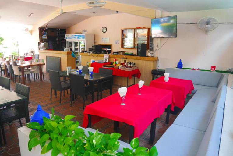 Food & Drinks 5, Swiss Palm Beach Hotel, Phuket Island