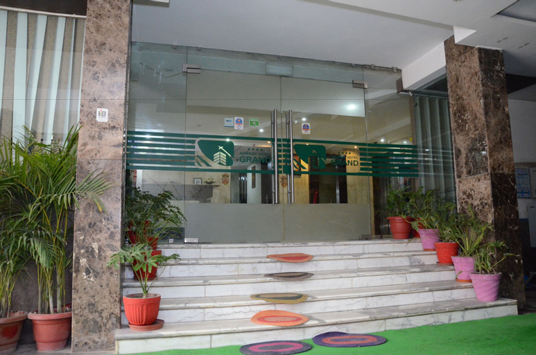 Others 5, Airport Hotel Grand Delhi, West
