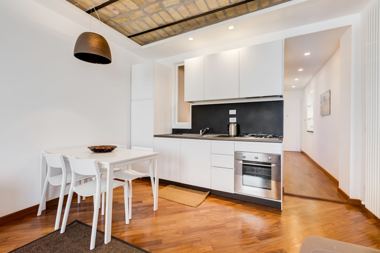 Others 5, Piazza Navona-Coronari House, Roma