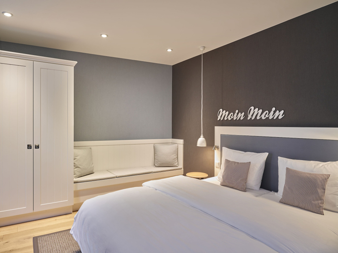 Bedroom 4, Hapimag Resort Hamburg, Hamburg