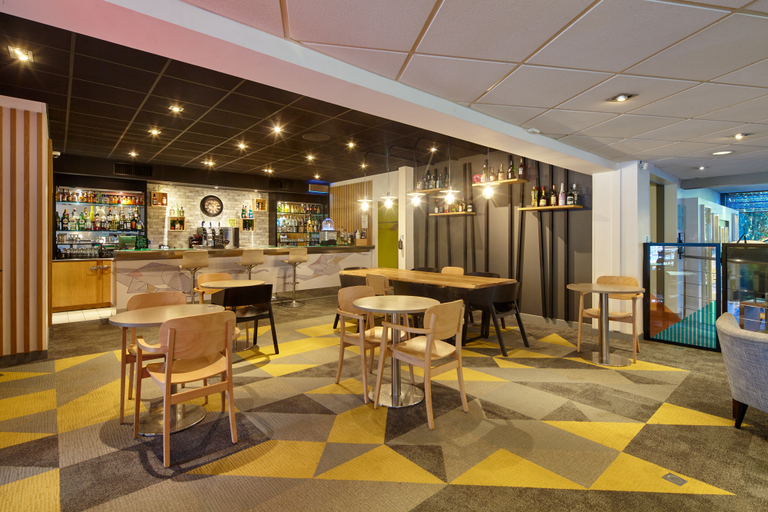 Food & Drinks 5, B&B HOTEL Cergy Port, Val-d'Oise