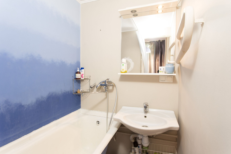 Bathroom, MalinaApt Sea Place, Holosiïvs'kyi