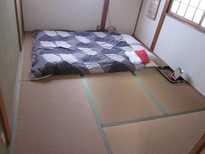 Bedroom 4, Enman Guest House Osaka - Hostel, Moriguchi